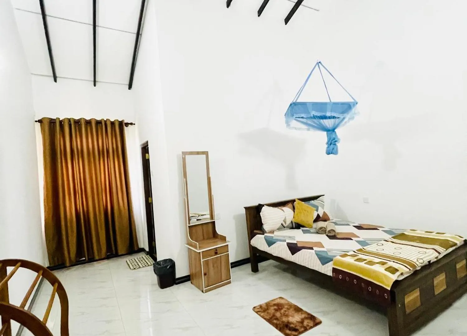 Fanisha Family Villa And Restaurant Negombo