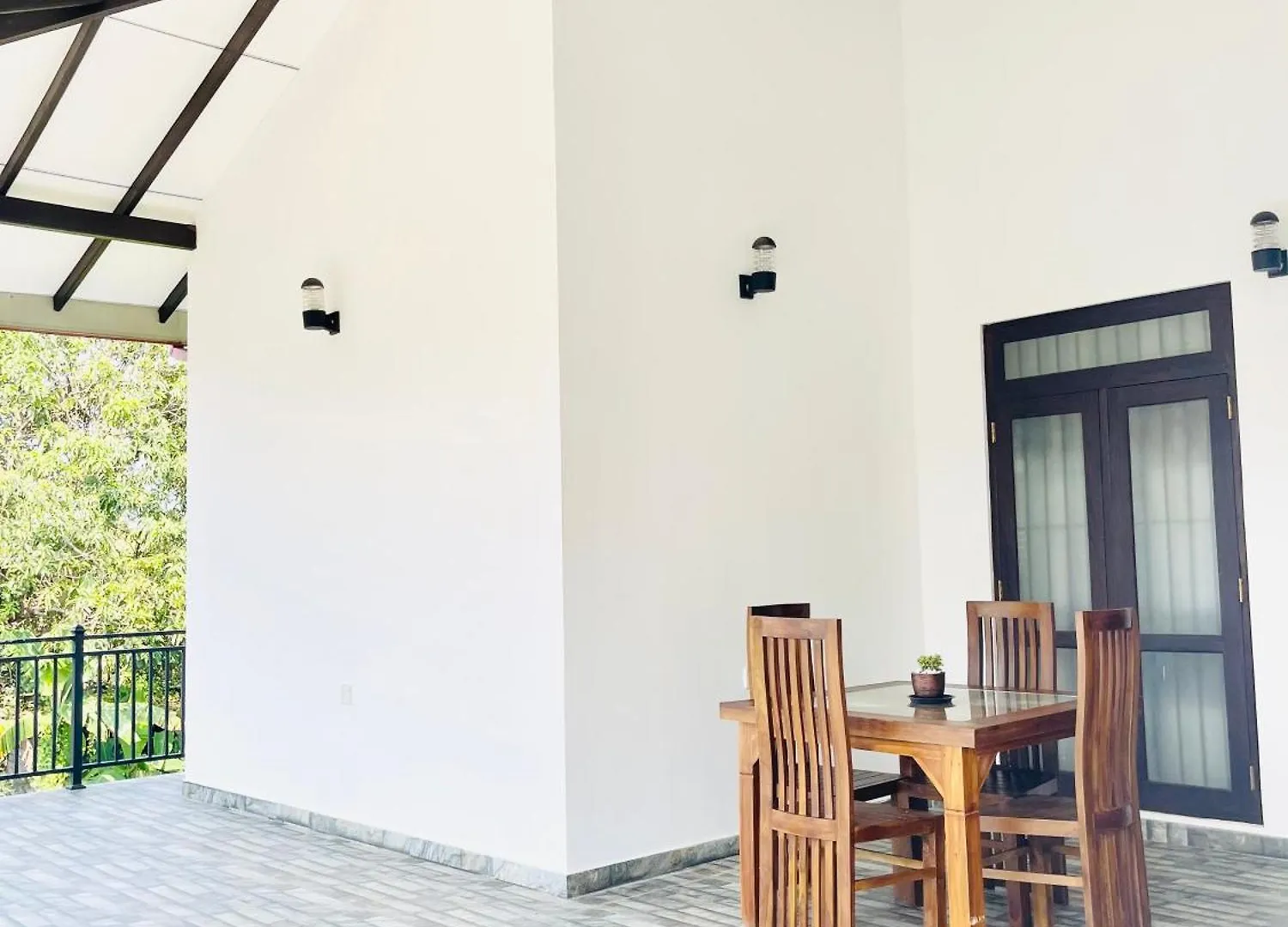 Fanisha Family Villa And Restaurant Negombo 0*,